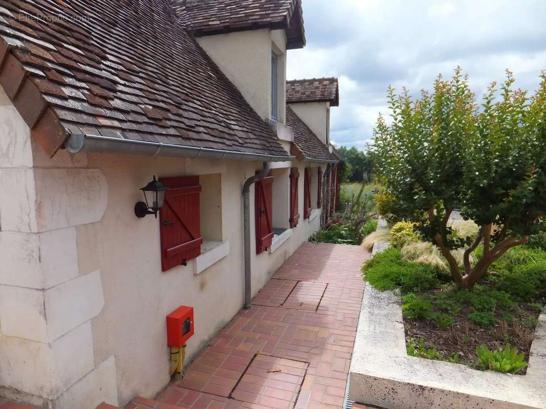 Maison à MERS-SUR-INDRE