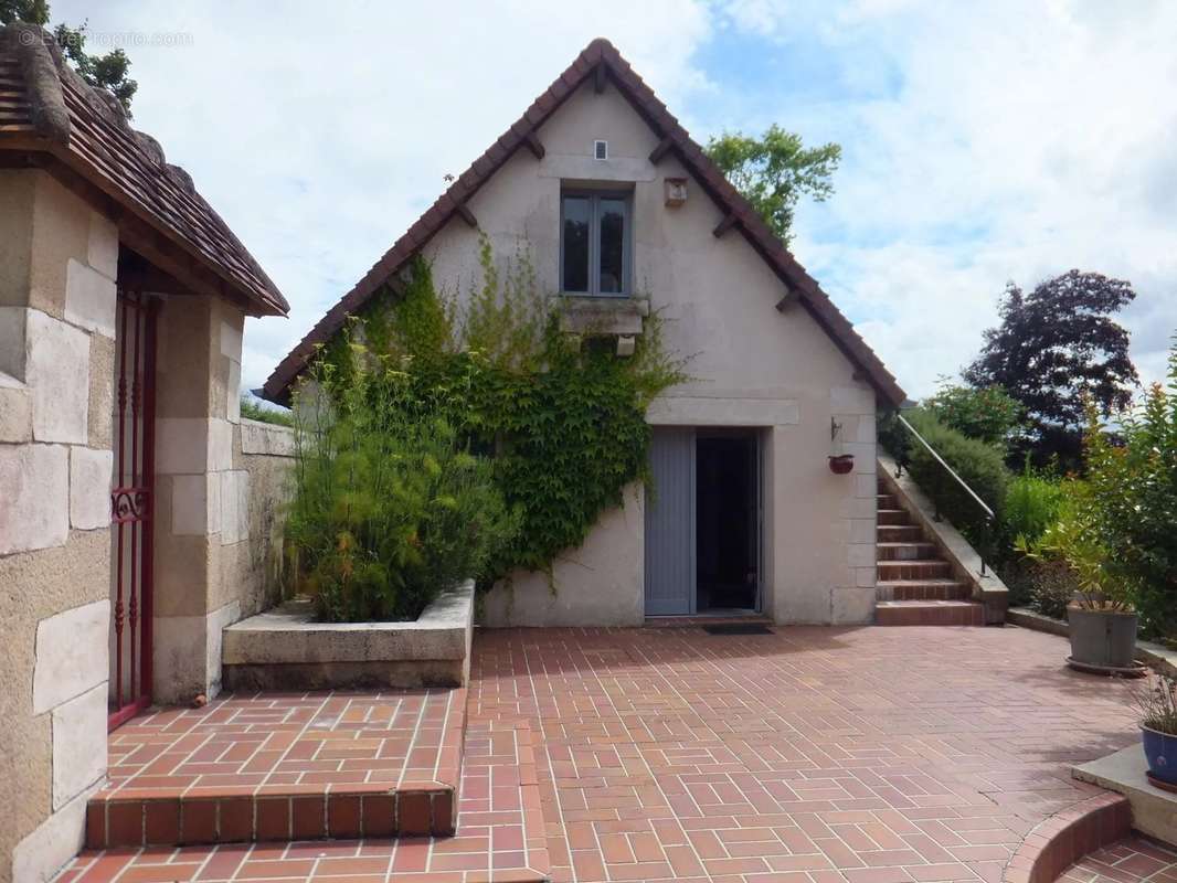 Maison à MERS-SUR-INDRE