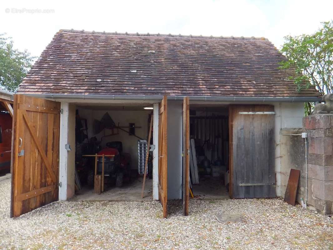 Maison à MERS-SUR-INDRE