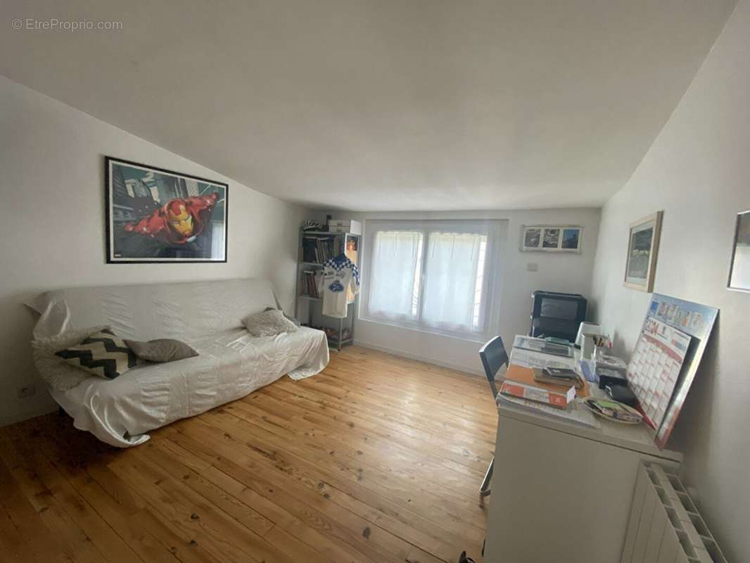 48745911e.jpg - Appartement à PAU