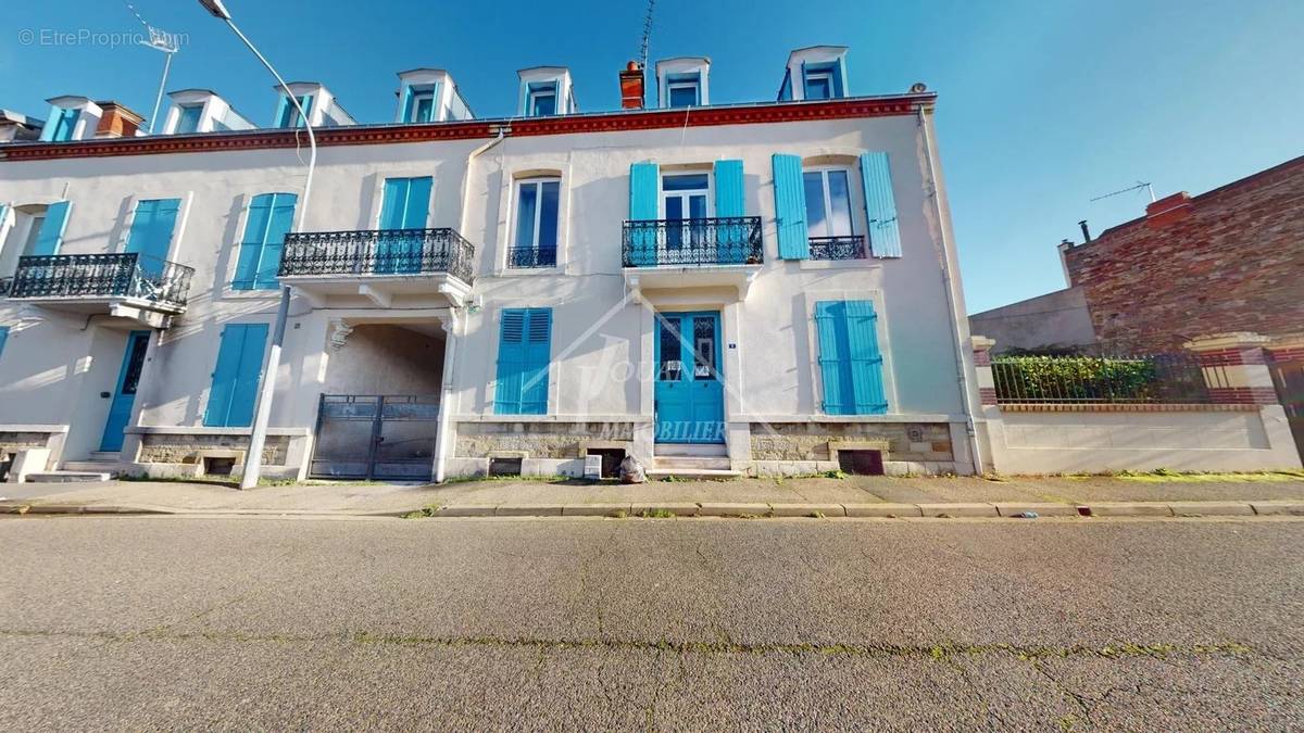 Appartement à VICHY