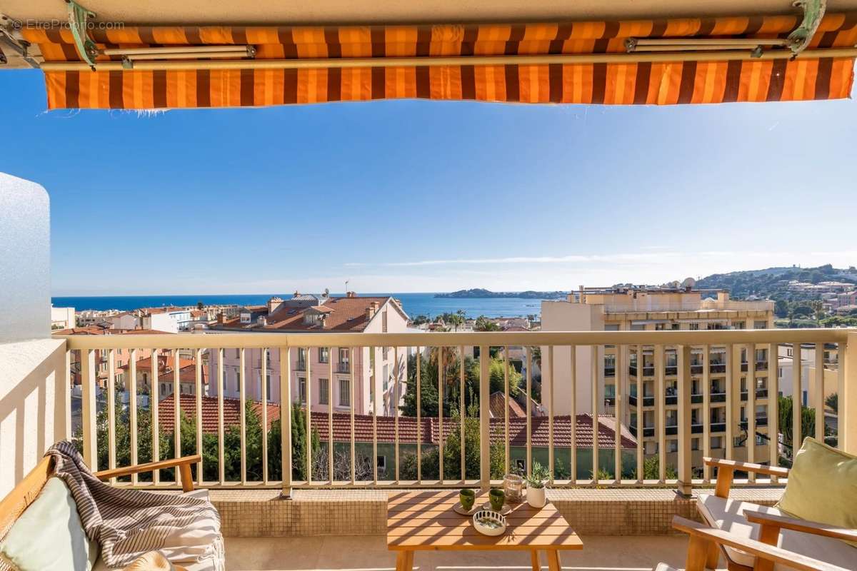 Appartement à BEAULIEU-SUR-MER