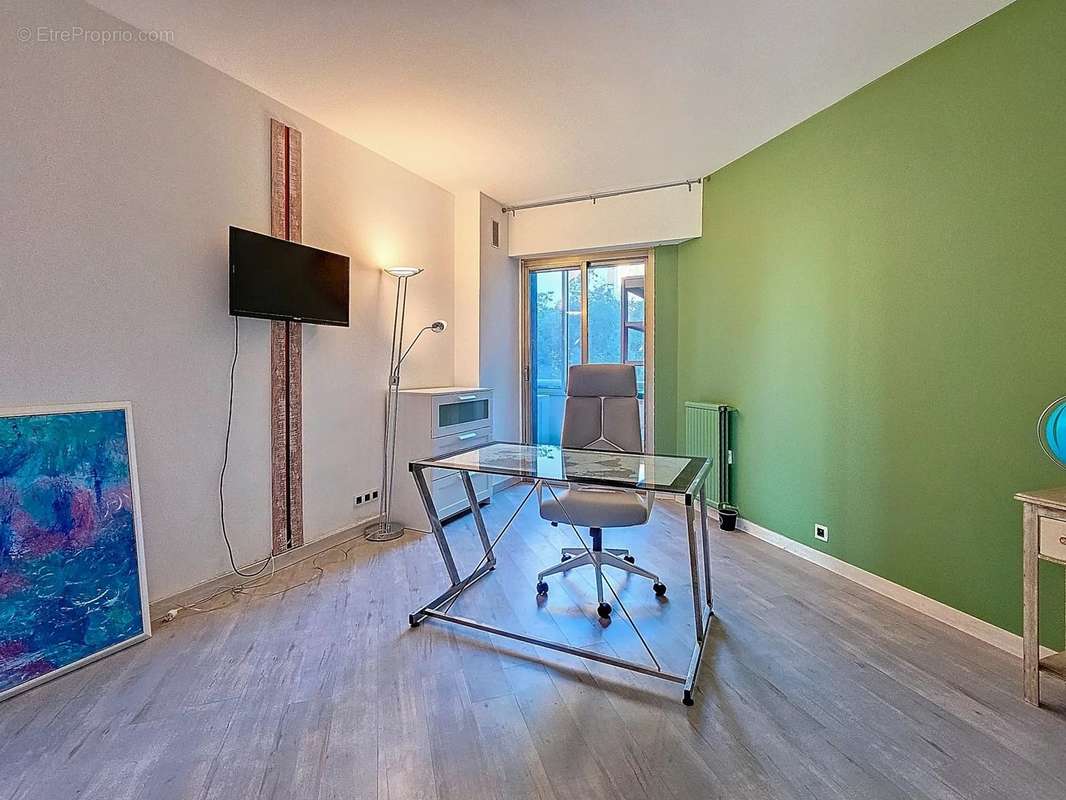 Appartement à LE CANNET