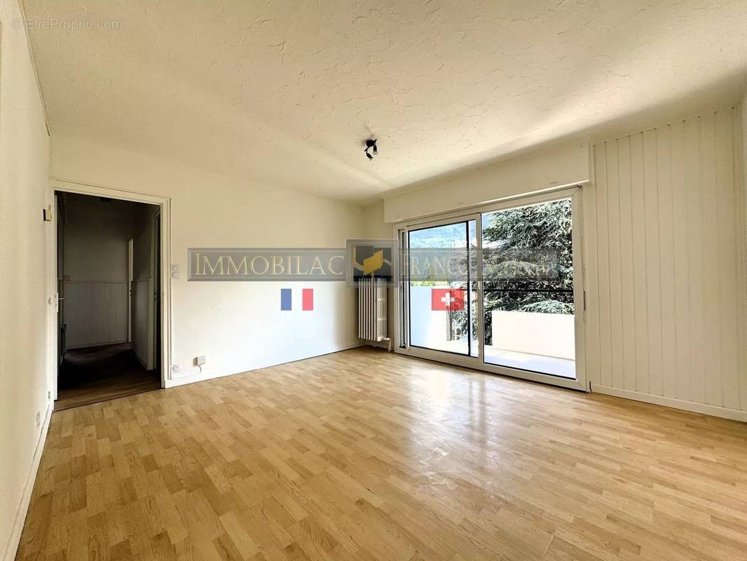 Appartement à CLUSES