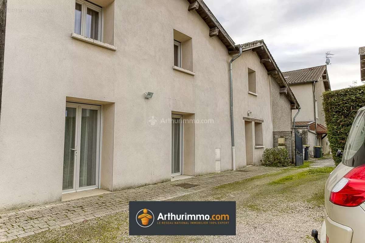 Appartement à AMBERIEUX-EN-DOMBES