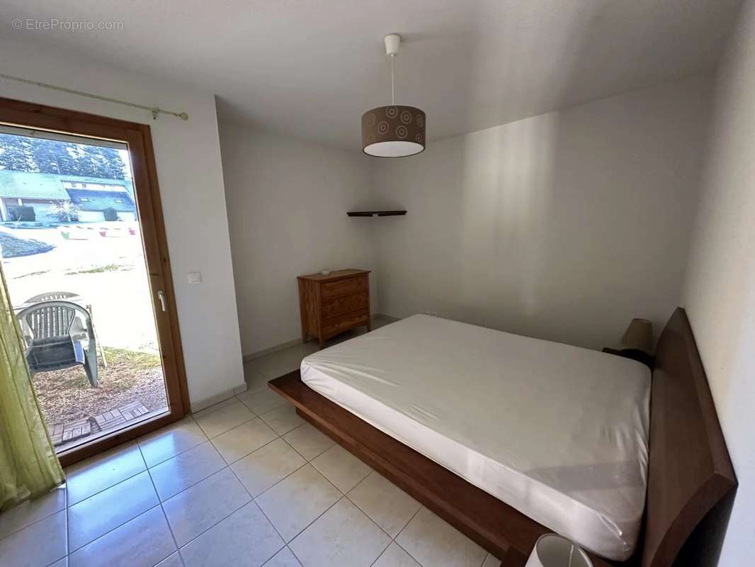 Appartement à LE CHAMBON-SUR-LIGNON