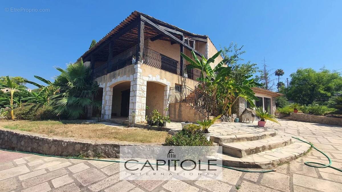 Maison à ANTIBES