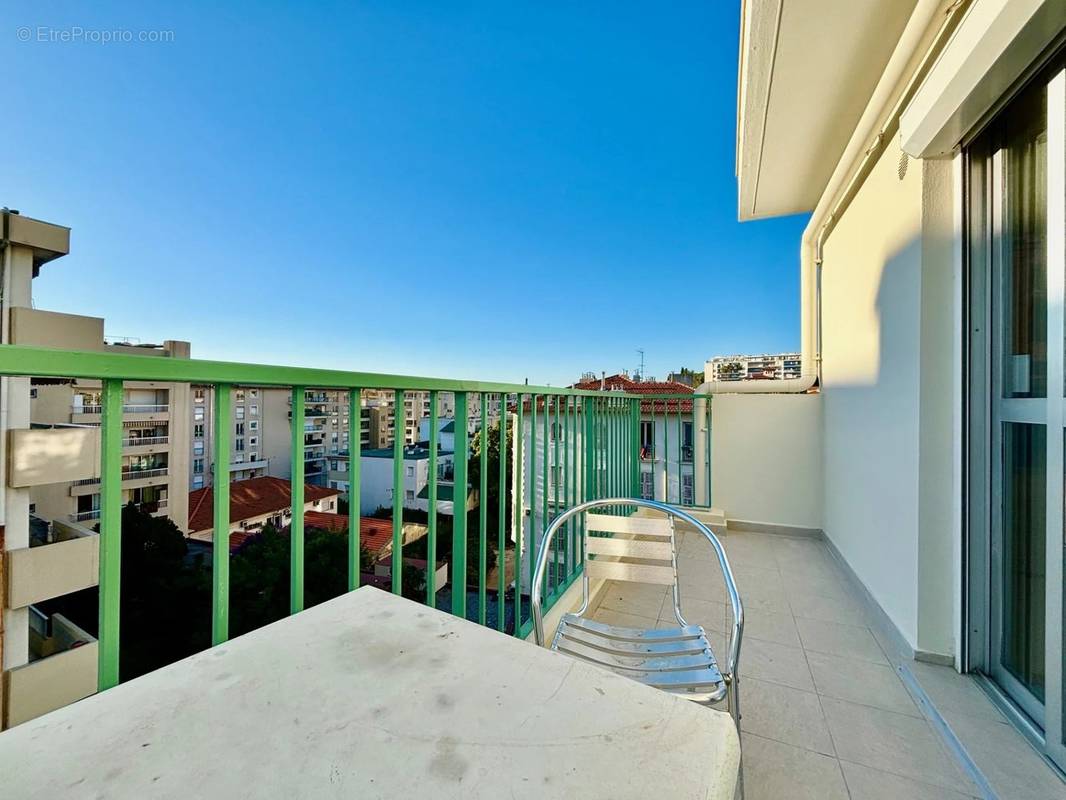 Appartement à NICE