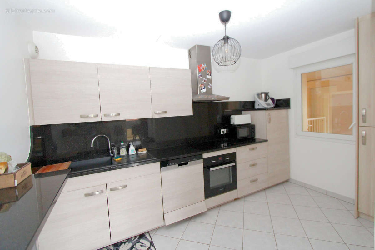 Appartement à AMNEVILLE