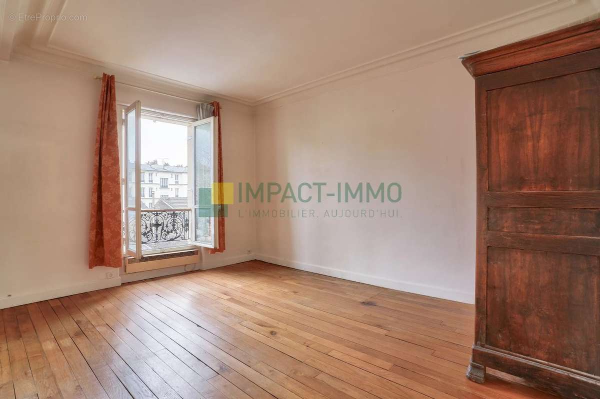 Appartement à CLICHY