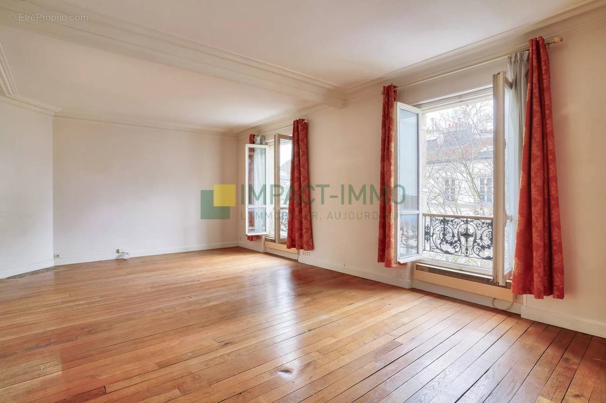 Appartement à CLICHY