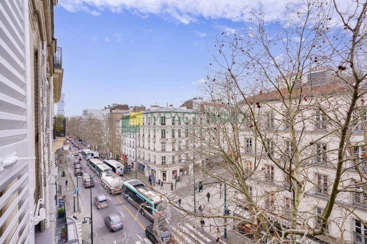 Appartement à CLICHY