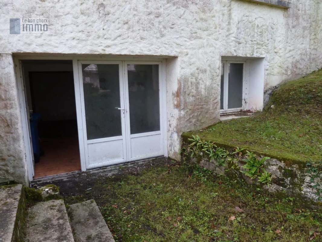 Appartement à SAINTES