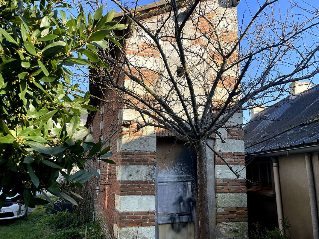 Maison à CORDEMAIS