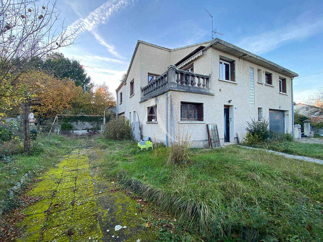 Maison à BLAYE-LES-MINES