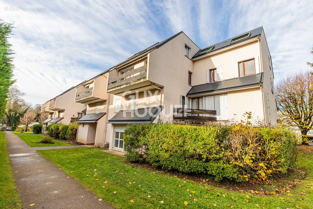 Appartement à SOISY-SUR-SEINE