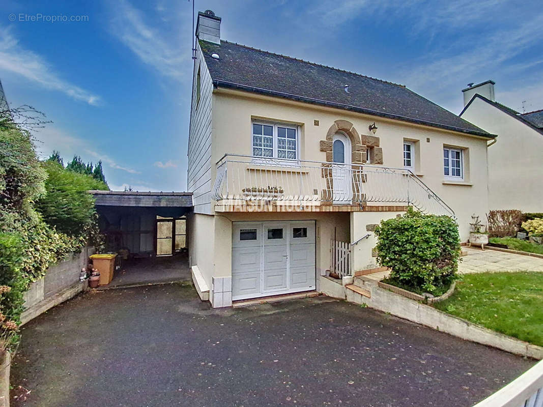 Maison à TREGUEUX