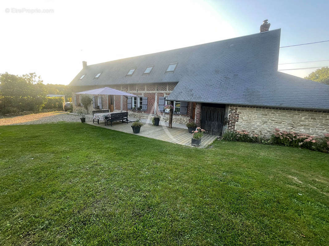 Maison à BEAUVAIS