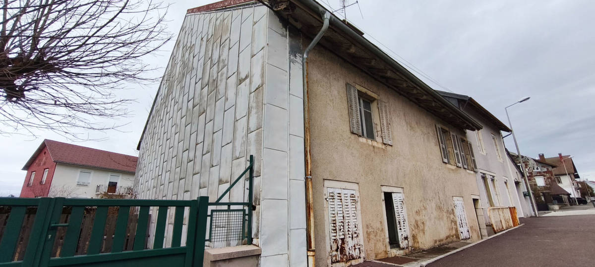 Maison à SAINT-LAURENT-EN-GRANDVAUX