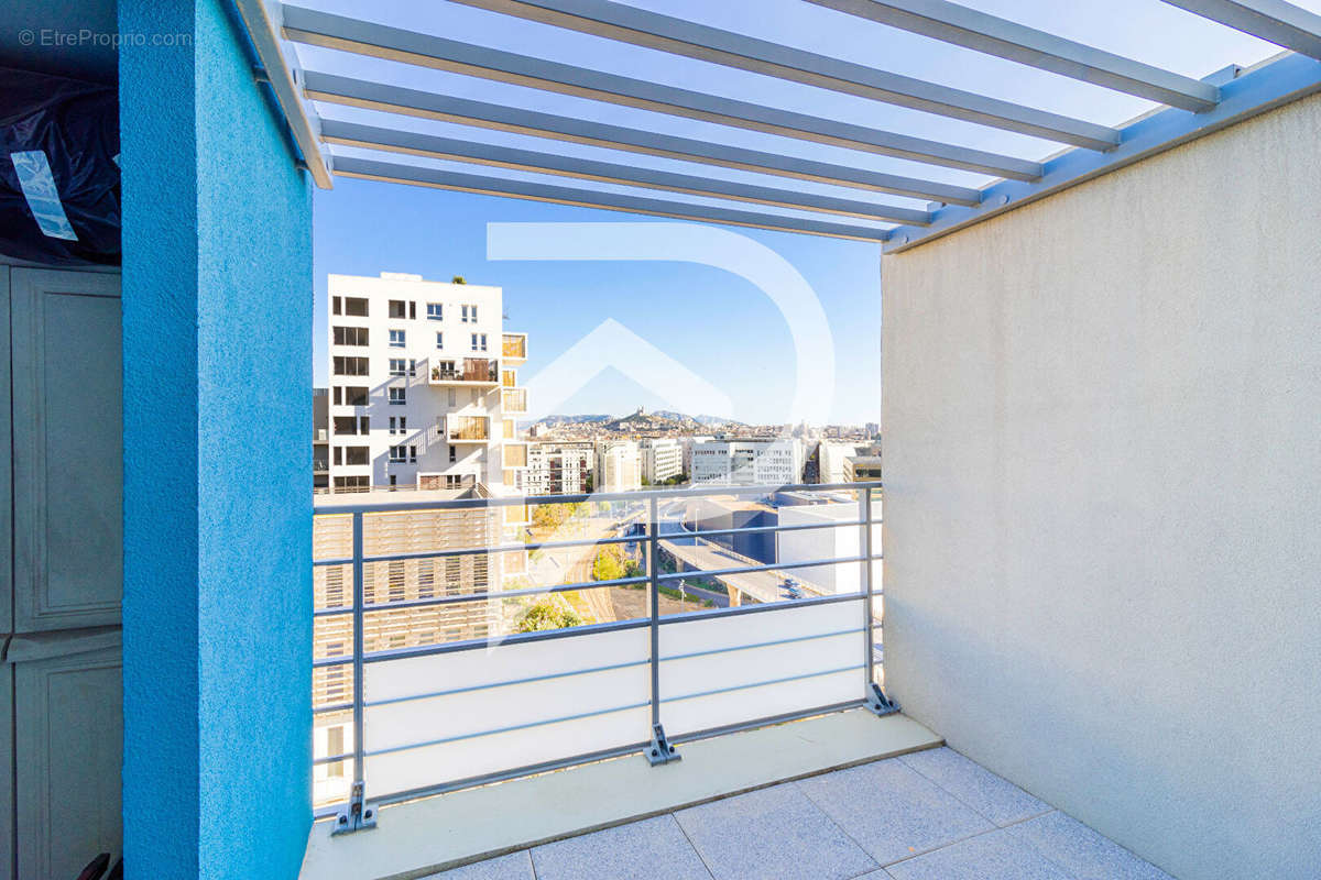 Appartement à MARSEILLE-2E