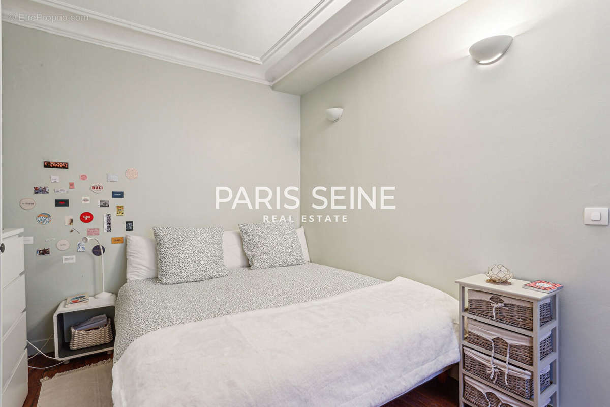 Appartement à PARIS-6E