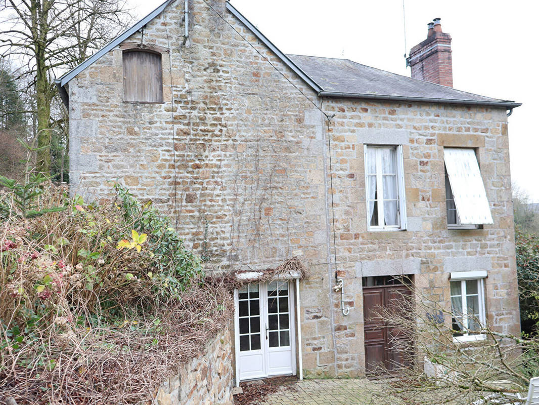 Maison à MORTAIN