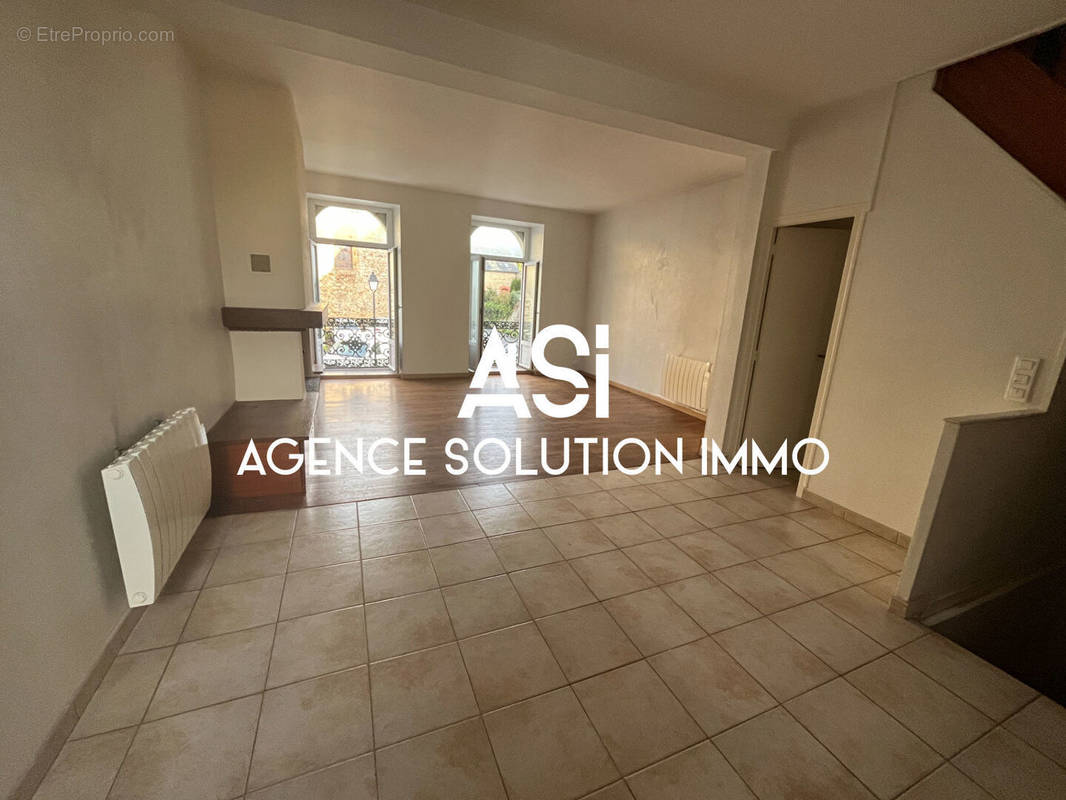 Appartement à ARGENTRE-DU-PLESSIS