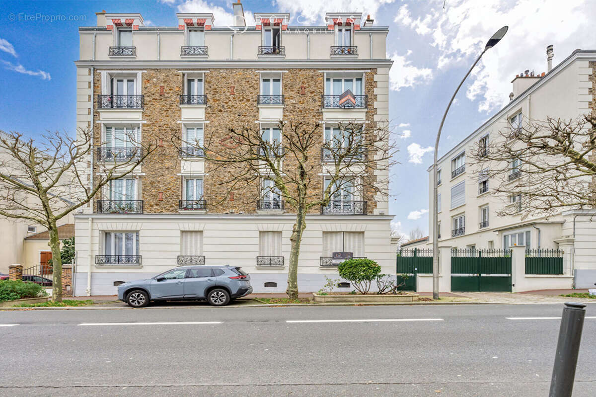 Appartement à LE PERREUX-SUR-MARNE