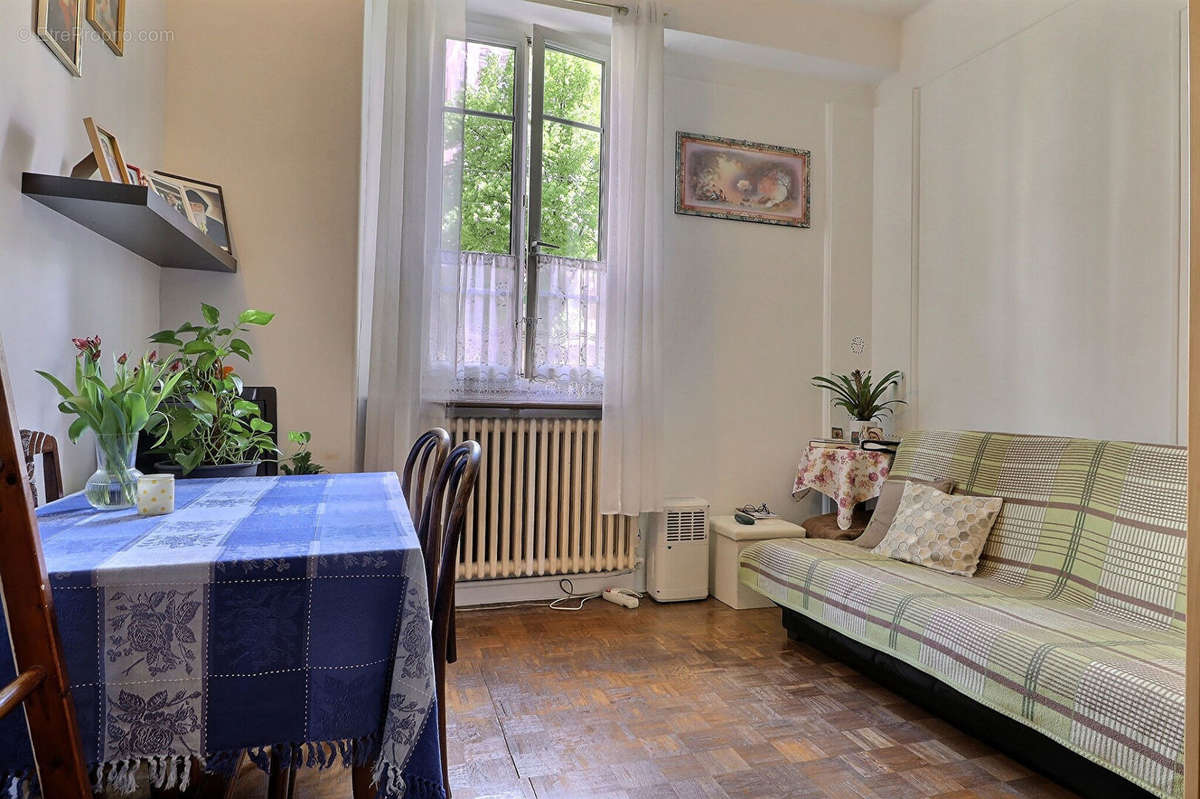 Appartement à SAINT-DENIS