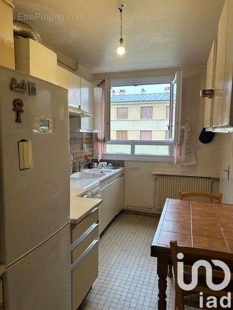 Photo 2 - Appartement à SAINT-ANDRE-LES-VERGERS