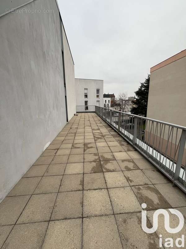 Photo 3 - Appartement à PIERREFITTE-SUR-SEINE