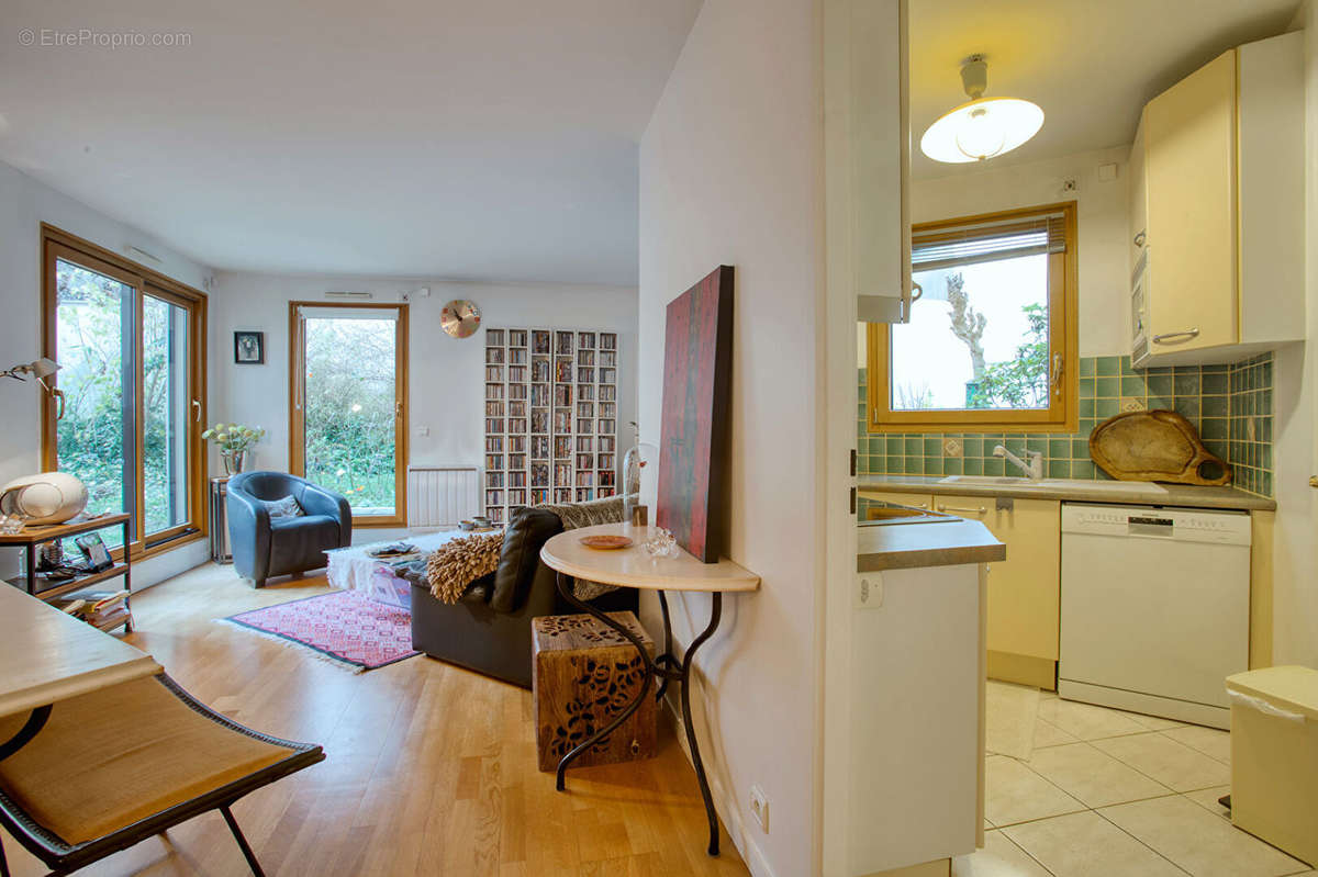 Appartement à PARIS-15E