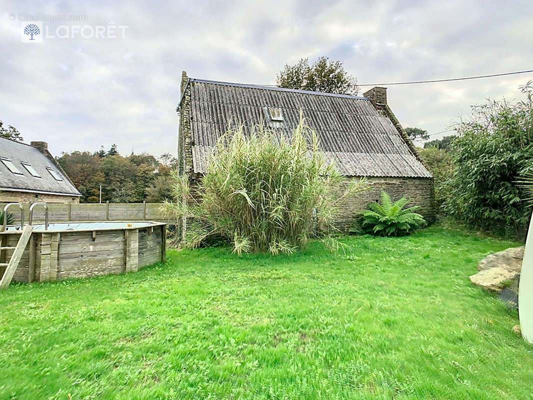 Maison à LANGUIDIC