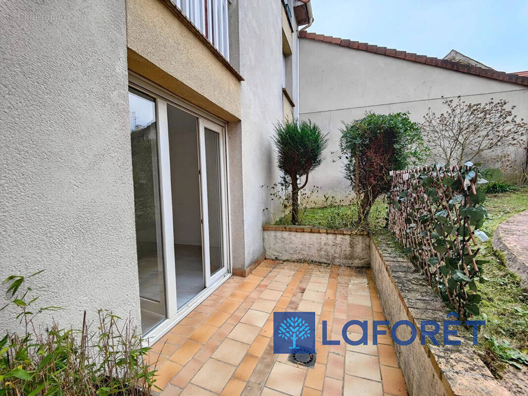 Appartement à SAINT-GERMAIN-LES-ARPAJON