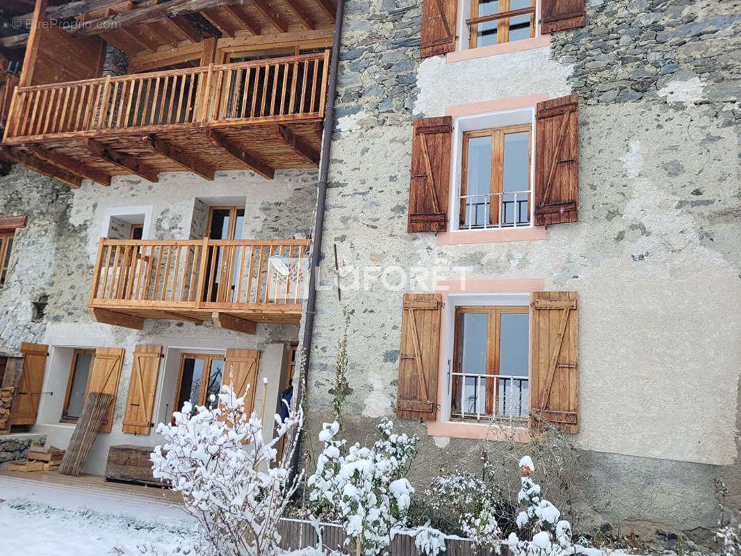 Appartement à PEISEY-NANCROIX