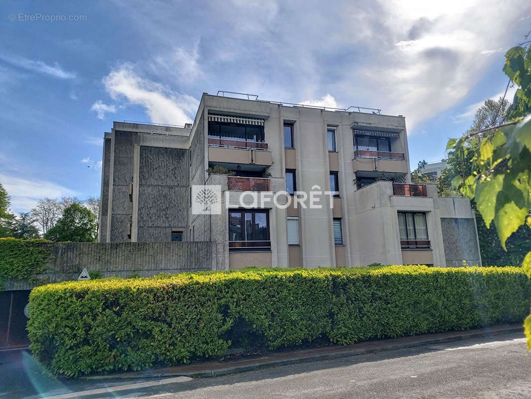 Appartement à LE RAINCY