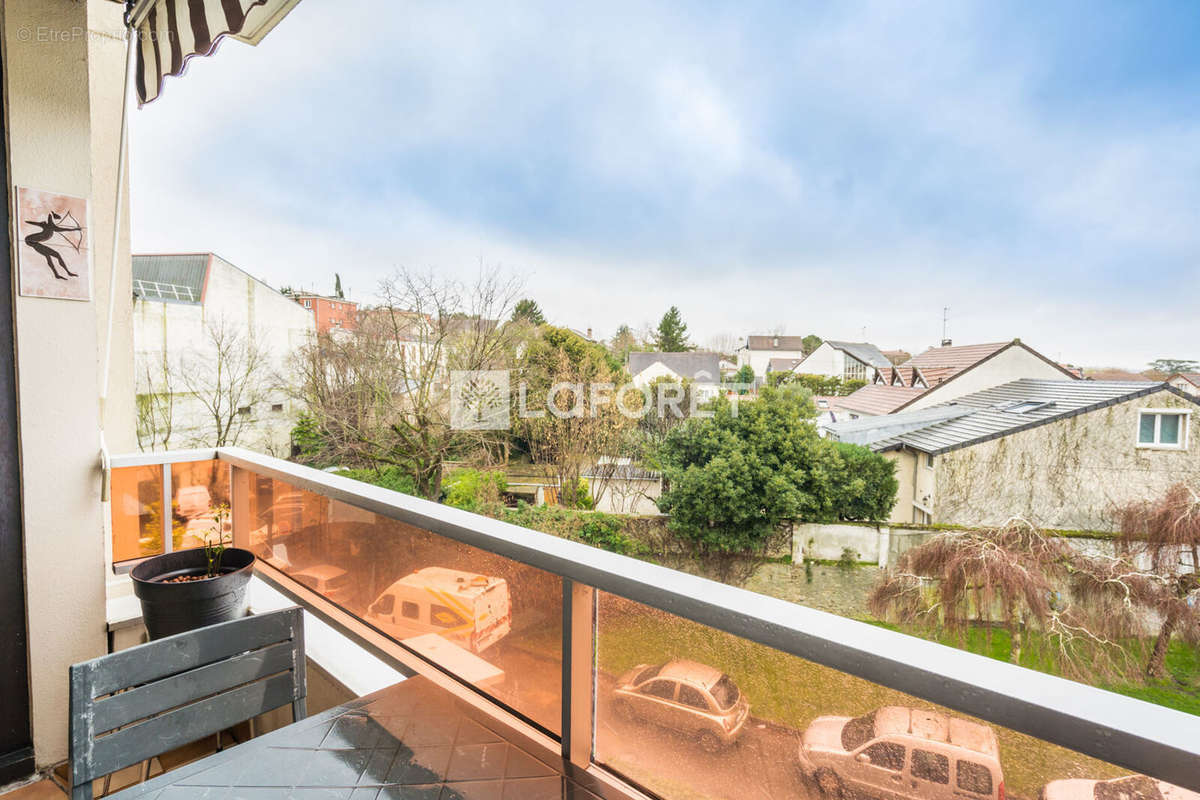 Appartement à LE RAINCY