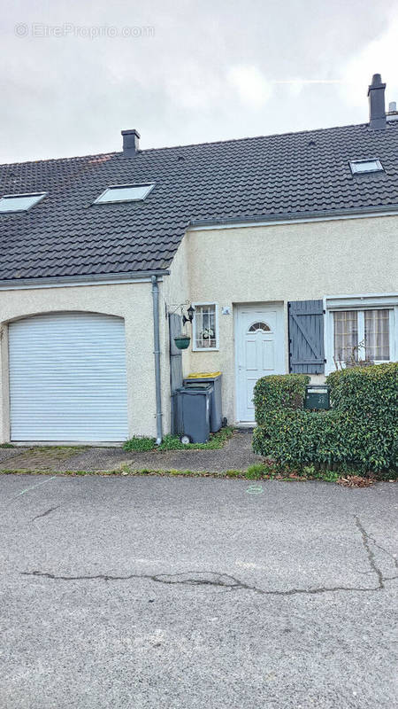 Maison à BEAUVAIS