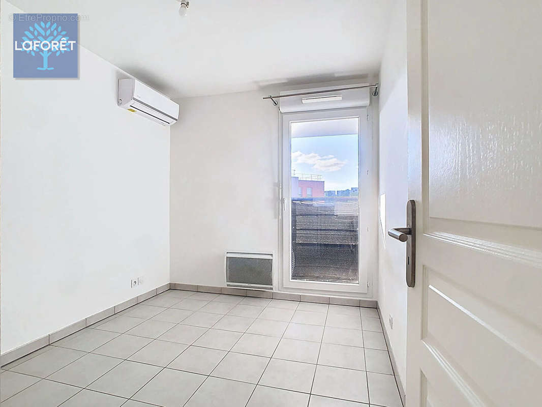 Appartement à MARSEILLE-12E