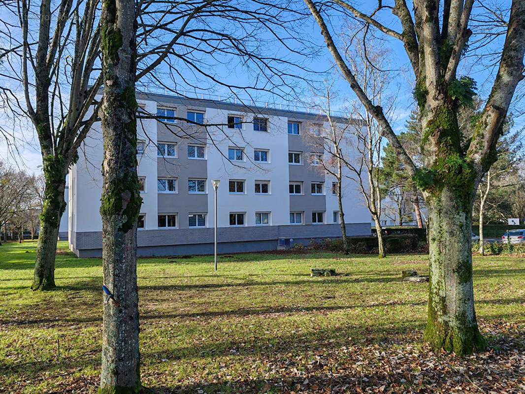 Appartement à SAINT-SEBASTIEN-SUR-LOIRE