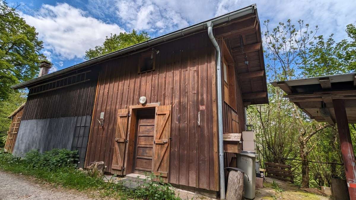 Maison à LA BAUME