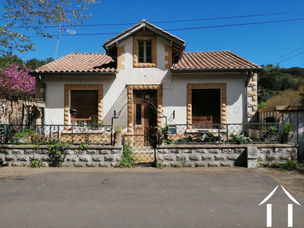 Maison à LAMALOU-LES-BAINS