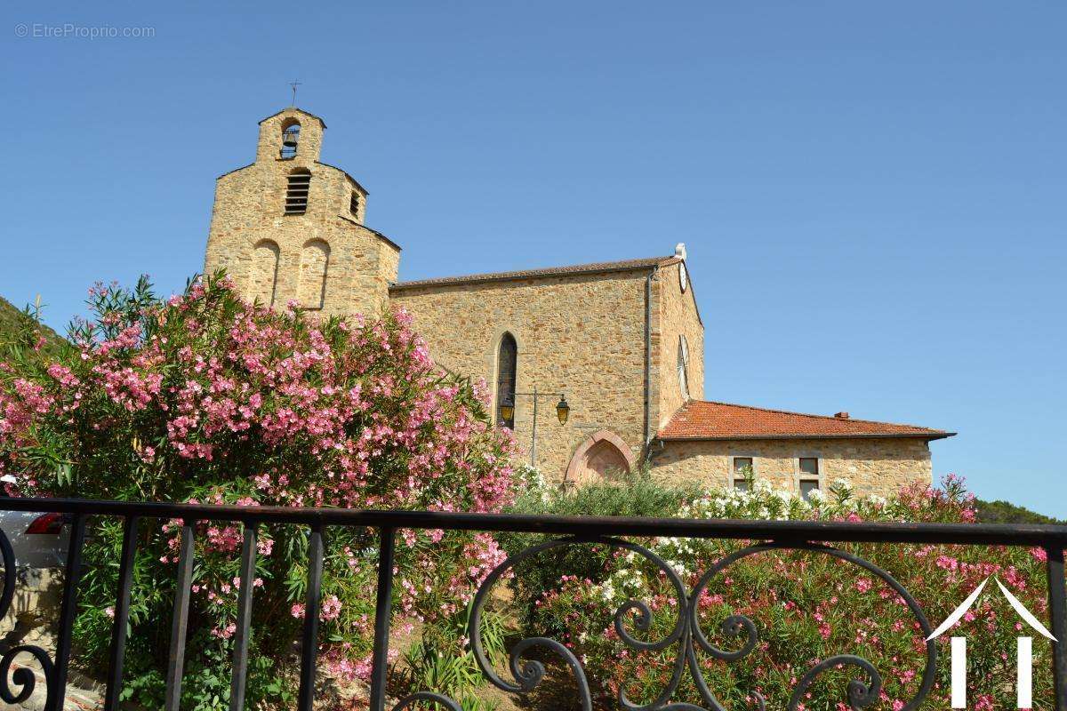 Maison à ROQUEBRUN