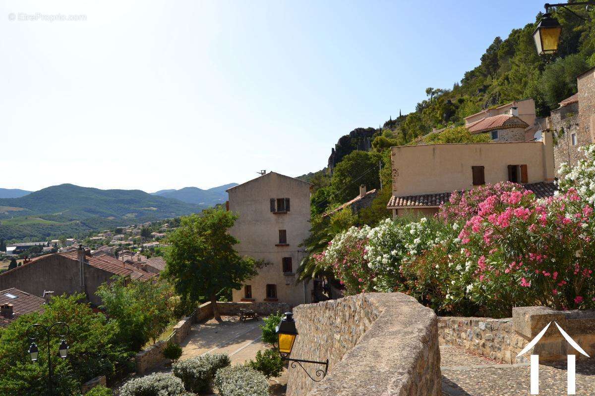 Maison à ROQUEBRUN