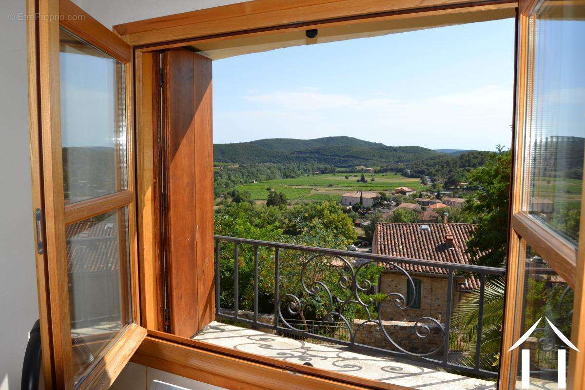 Maison à ROQUEBRUN