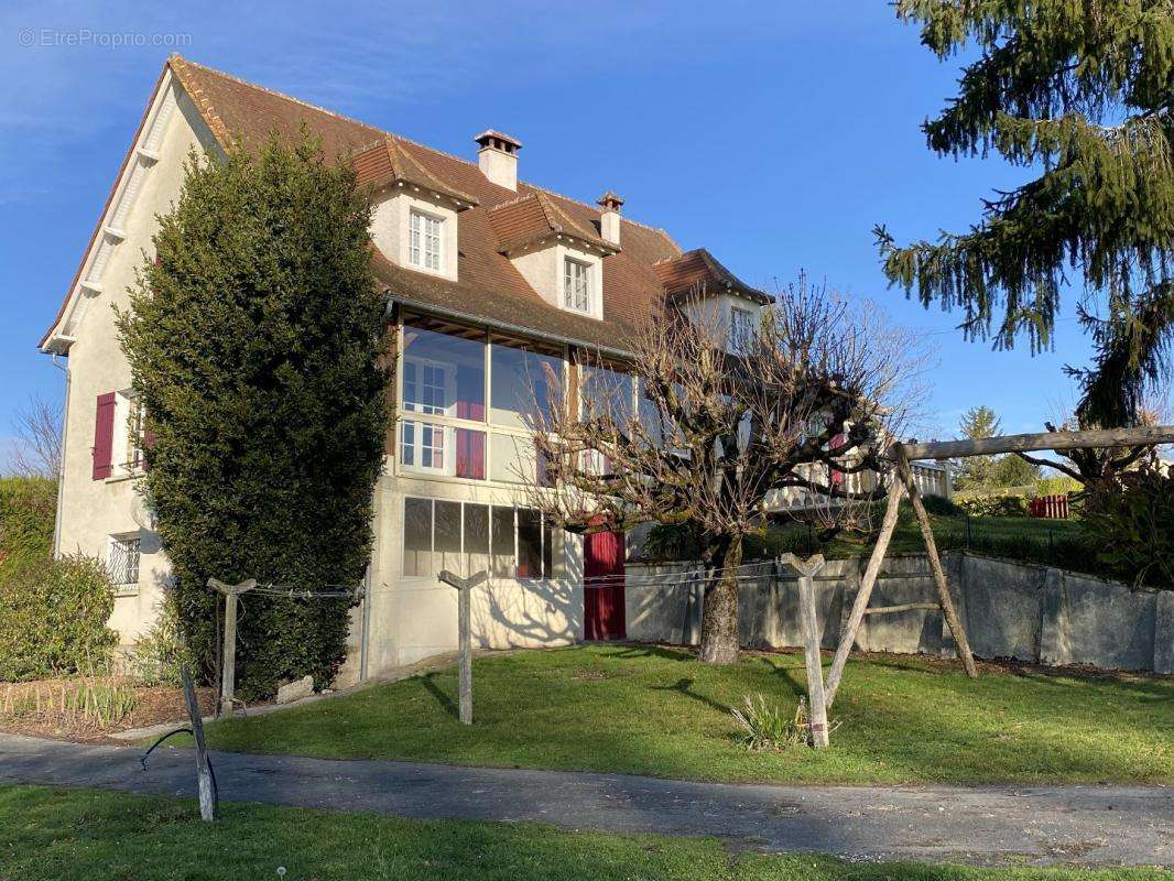 Maison à VERTEILLAC