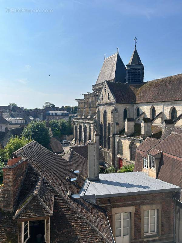 Appartement à COMPIEGNE