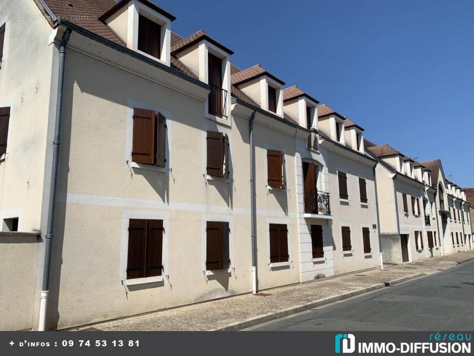 Appartement à SAINT-AMAND-MONTROND