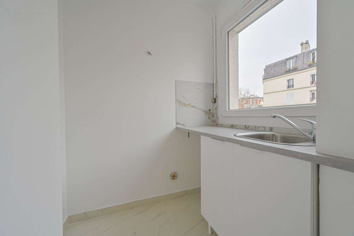 Appartement à PARIS-12E