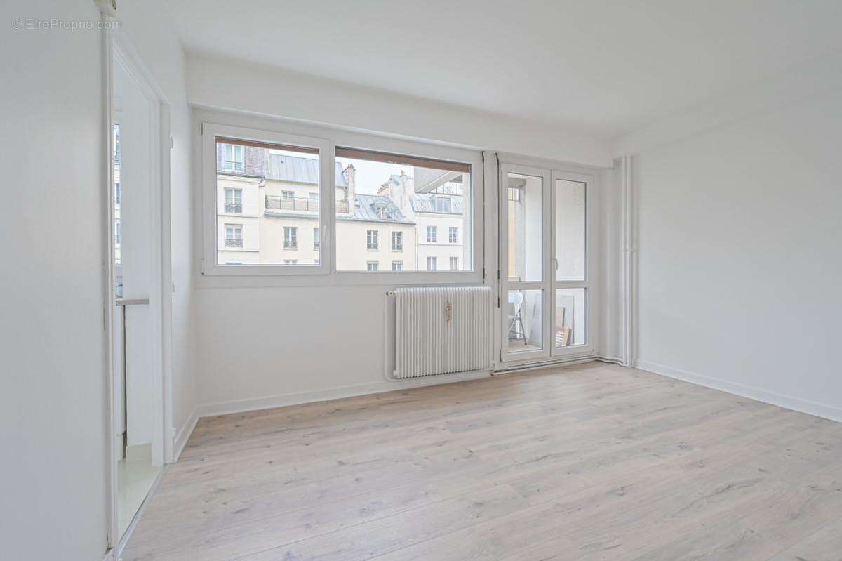 Appartement à PARIS-12E